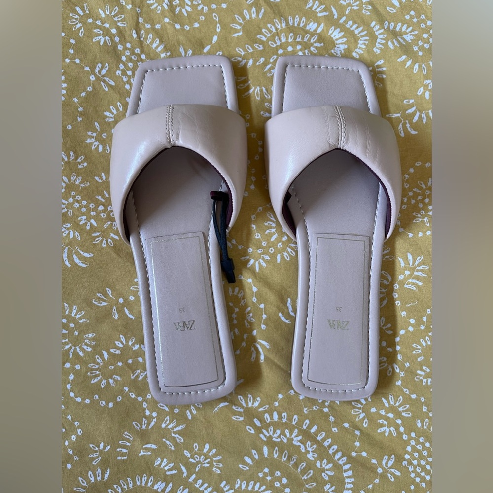 Zara leather sandals size 5